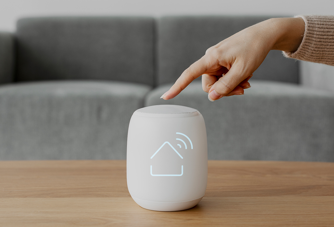 Hand over a wifi box with a home icon